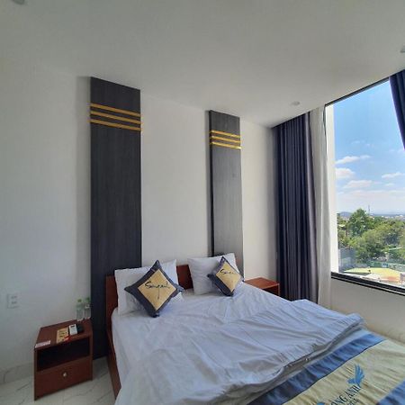 Song Anh Hotel Buon Ma Thuot Exterior photo